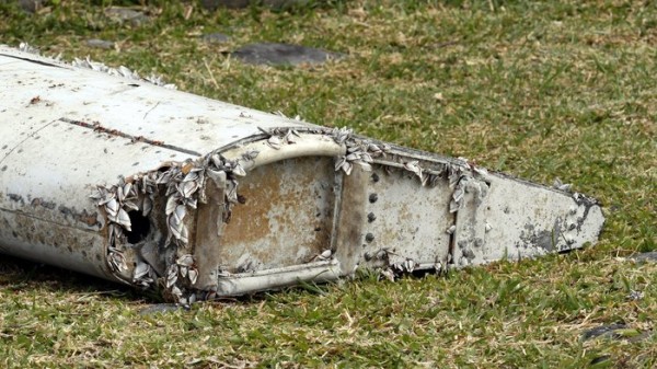 http://www.npr.org/sections/thetwo-way/2015/07/30/427797940/experts-mh370-debris-could-have-reached-western-indian-ocean